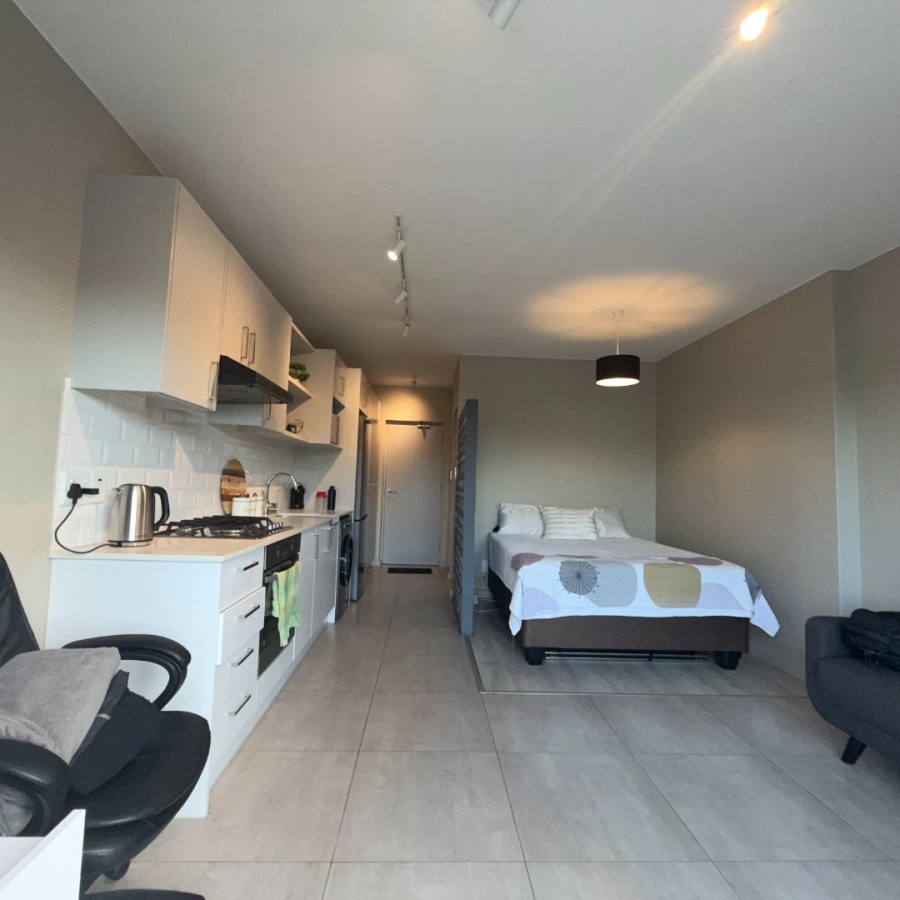 1 Bedroom Property for Sale in Table View Western Cape